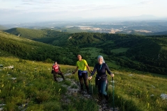 Grebenom Velikog Krša i Borski Stol