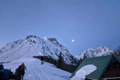 650820893_1571511468032447_3258131095241374947_n