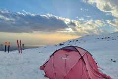 437056094_996314705552129_3293456669254076808_n